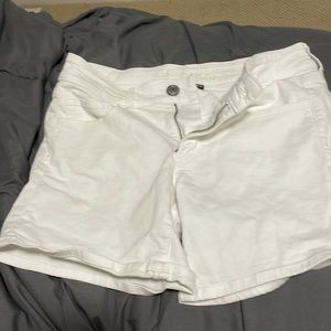 American eagle white jean shorts